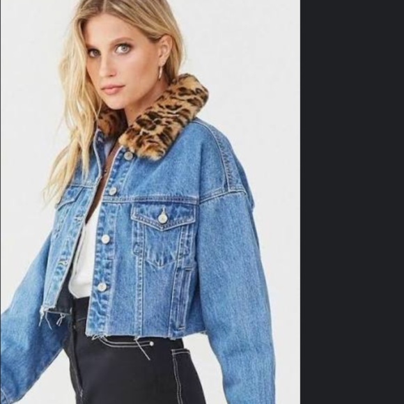Forever 21 Jackets & Blazers - F21 Removable Cheetah Collar, Cropped Jean Jacket